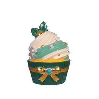 Christmas Cupcake Holly