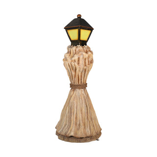 HAY LAMP POST